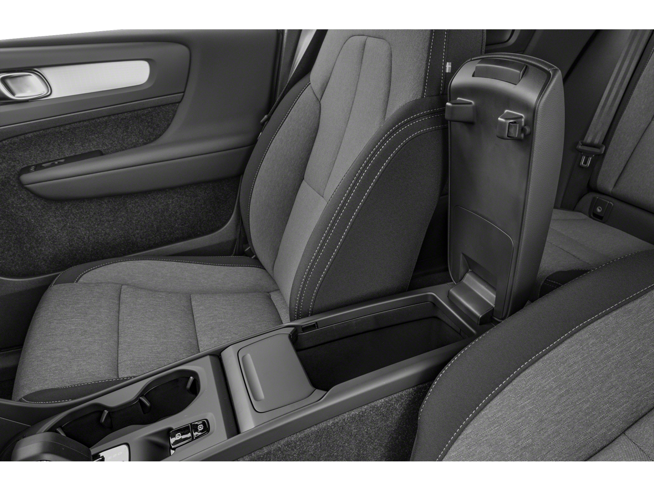 2024 Volvo XC40 Plus Bright Theme