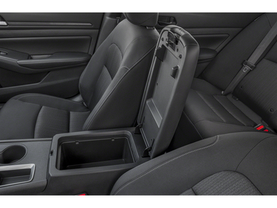 2025 Nissan Altima Base