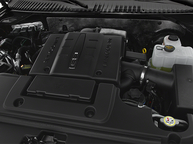 2013 Lincoln Navigator L 2WD 4dr