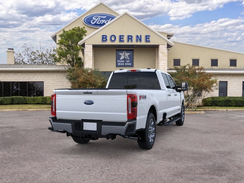 2026 Ford Super Duty F-350® Lariat®