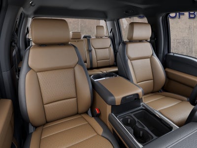 2027 Ford Super Duty F-350® Lariat®