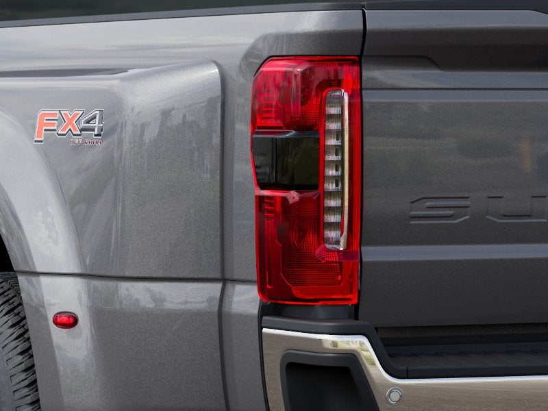 2027 Ford Super Duty F350 4X4 CREW/C