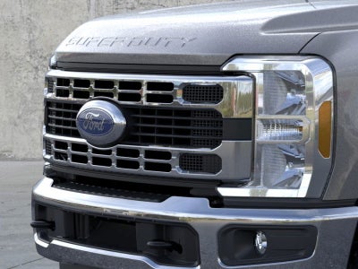 2026 Ford Super Duty F-350® XLT