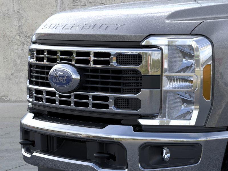 2026 Ford Super Duty F-350® XLT