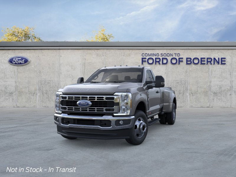 2026 Ford Super Duty F-350® XLT