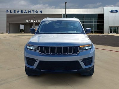 2024 Jeep Grand Cherokee Laredo