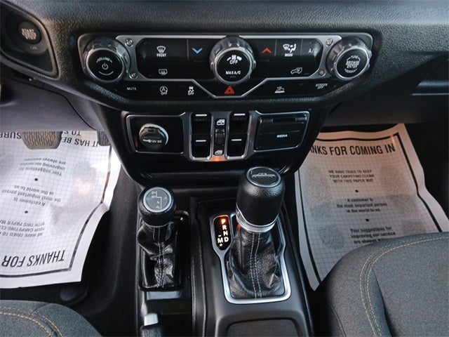 2025 Jeep Gladiator Sport