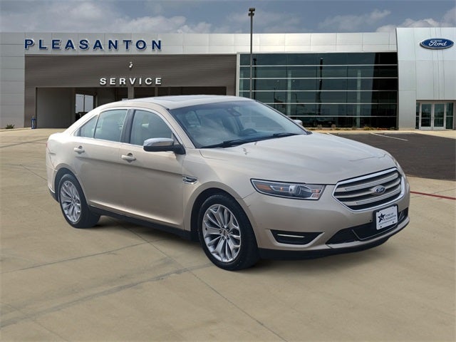 2018 Ford Taurus Limited