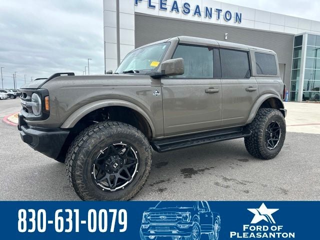 2025 Ford Bronco Base