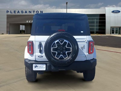 2026 Ford Bronco Outer Banks®