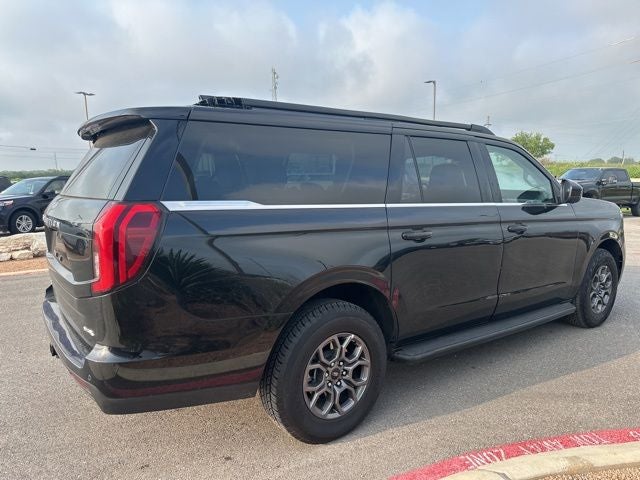 2025 Ford Expedition Max Base