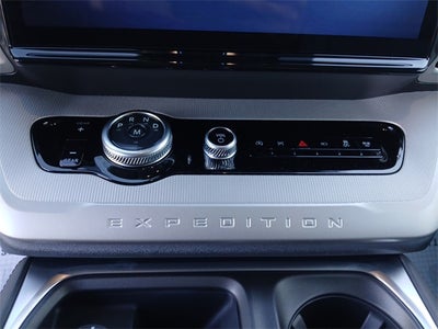 2025 Ford Expedition Max Active MAX