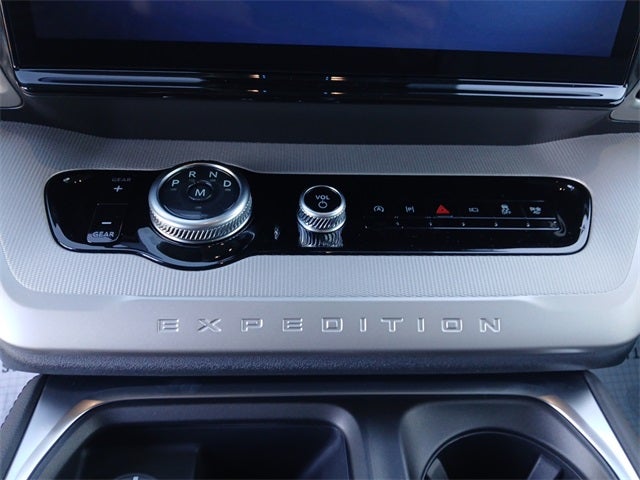 2025 Ford Expedition Max Active MAX