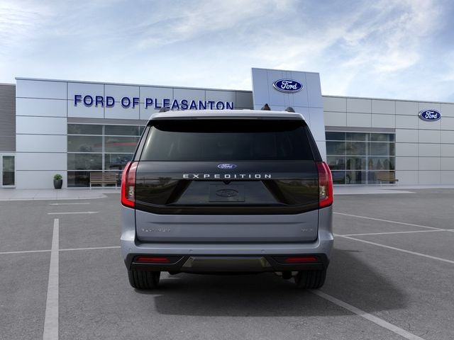 2027 Ford Expedition Max MAX Platinum
