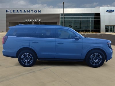 2025 Ford Expedition Active