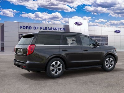 2027 Ford Expedition Active