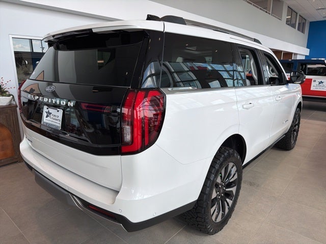 2025 Ford Expedition Platinum®