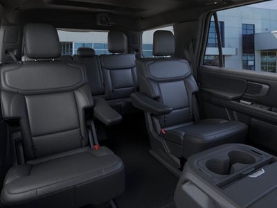 2025 Ford Expedition Platinum®