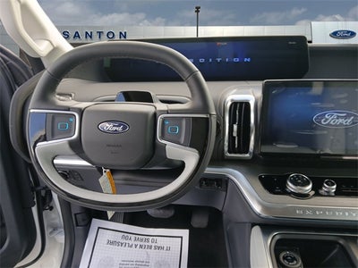 2025 Ford Expedition Platinum®
