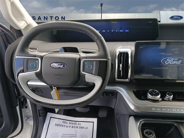 2025 Ford Expedition Platinum®
