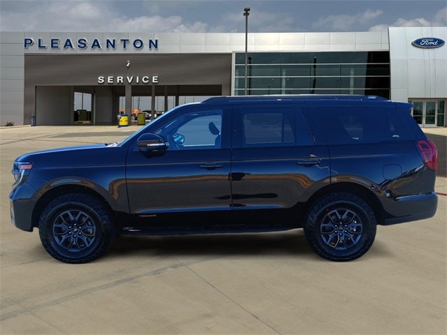 2025 Ford Expedition TREMOR®