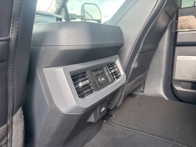 2025 Ford F-250SD Lariat