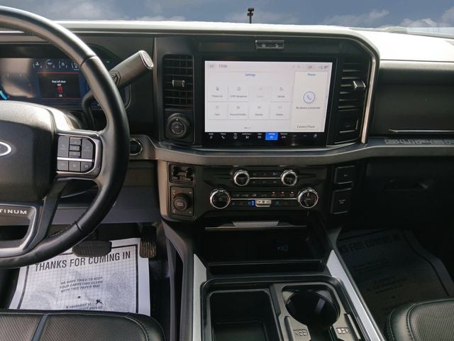 2025 Ford F-350SD Platinum