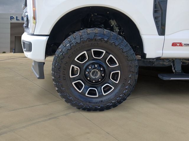 2025 Ford F-350SD Platinum
