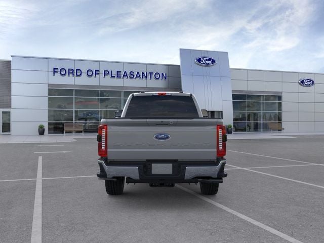 2026 Ford F-350SD F-350® Lariat®
