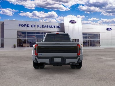 2026 Ford F-350SD F-350® Platinum®