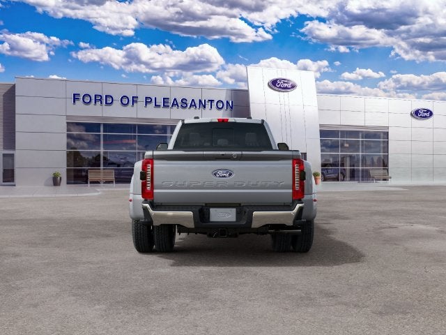 2027 Ford F-350SD F-350® XLT