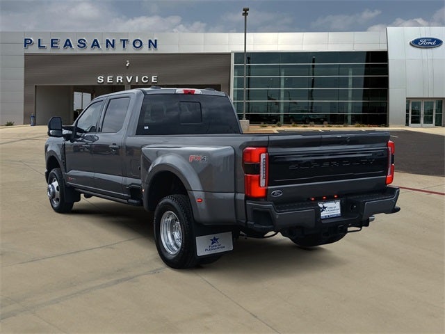 2026 Ford F-350SD F-350® Platinum®