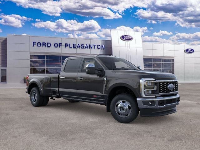 2026 Ford F-350SD F-350® Lariat®