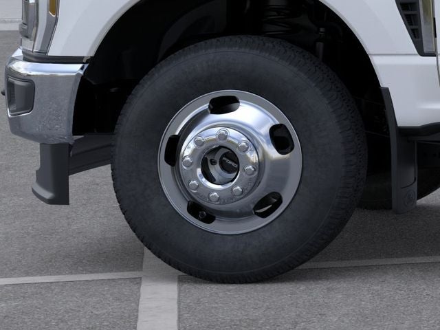 2026 Ford F-350SD F-350® Lariat®
