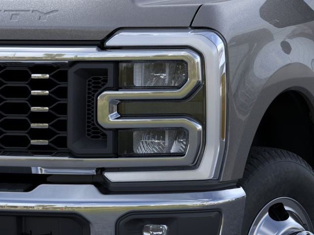 2026 Ford F-350SD F-350® Lariat®