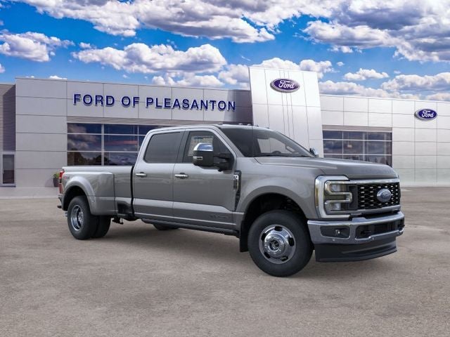2026 Ford F-350SD F-350® Lariat®