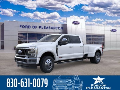 2026 Ford F-450SD F-450® Lariat®
