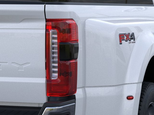 2026 Ford F-450SD F-450® Lariat®