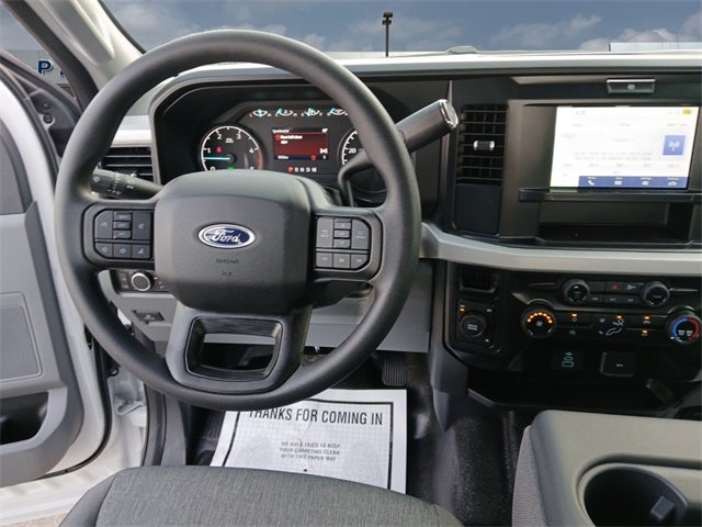 2026 Ford F-450SD Base