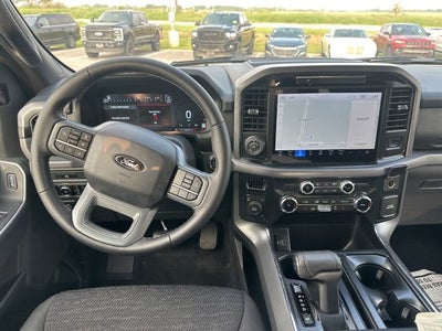 2025 Ford F-150 Base