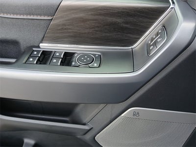 2025 Ford F-150 Lariat®