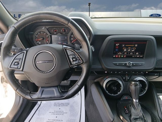 2022 Chevrolet Camaro LT w/1LT