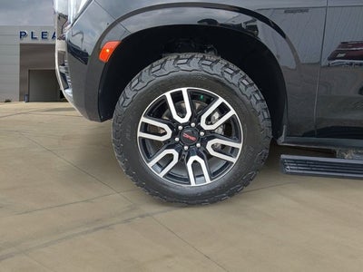 2023 GMC Yukon AT4
