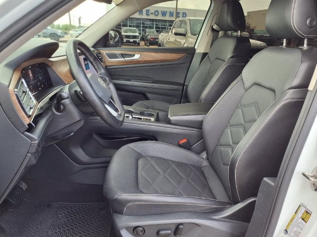 2024 Volkswagen Atlas 2.0T SE