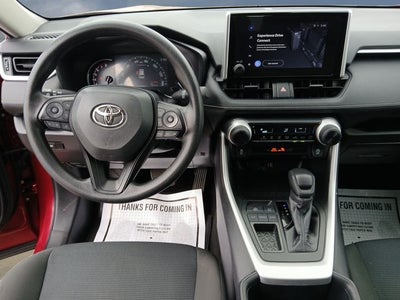 2025 Toyota RAV4 LE