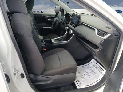2022 Toyota RAV4 Base