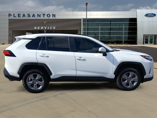 2022 Toyota RAV4 Base
