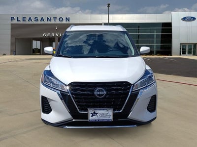 2024 Nissan Kicks SV