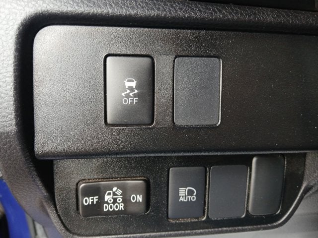 2022 Toyota Tacoma Base