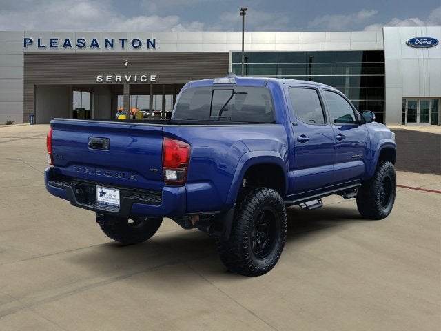 2022 Toyota Tacoma Base